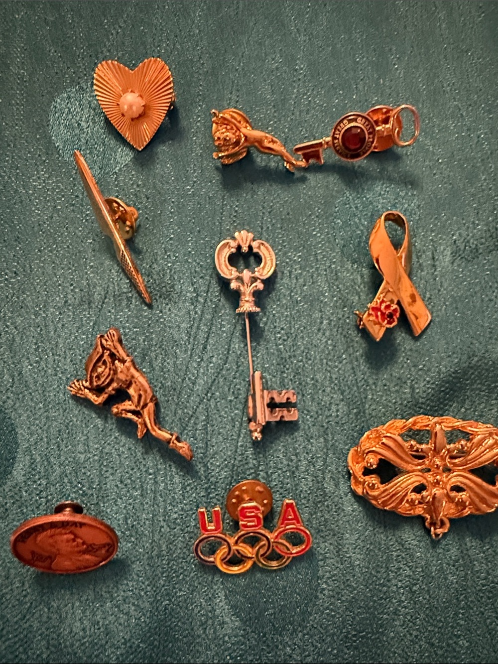 Gold-Tone Vintage Lapel Pin Collection - Gold Color
